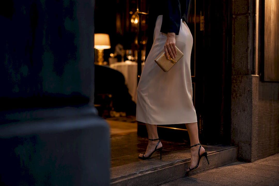 5 First Date Outfits for Any Venue Plus a Test Before You Go Checklist